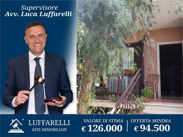 Bungalow for sale in Roma