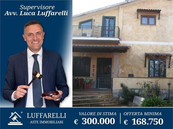Villa for sale in Lariano
