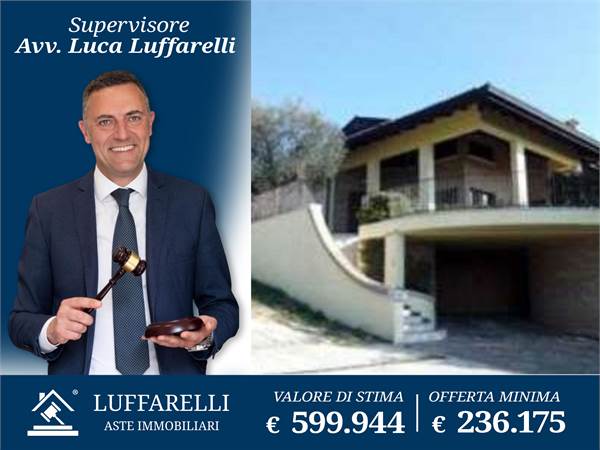 Villa for sale in Petriano