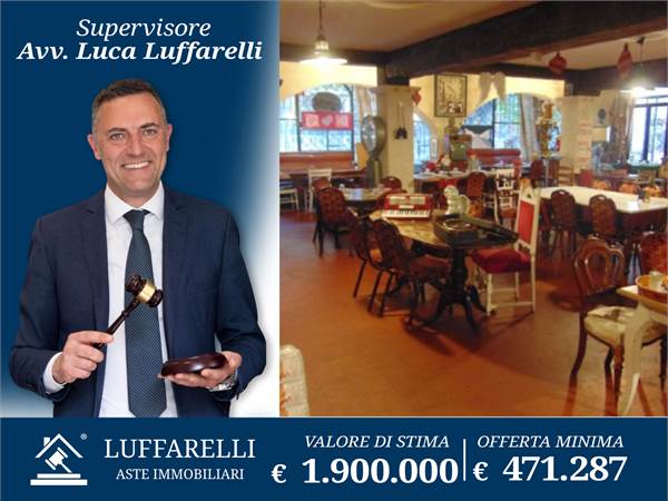 Commercial Premises / Showrooms for sale in Monte Compatri