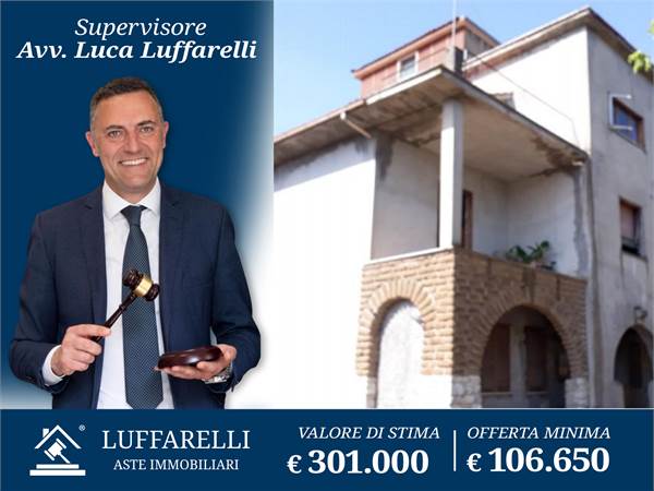 Villa / Haus zu verkauf in Cassino