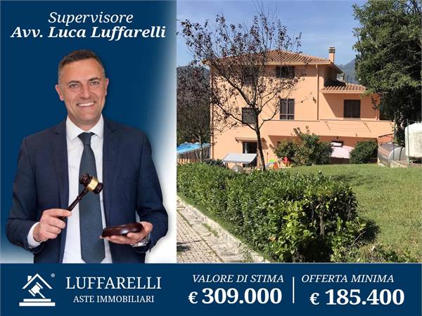 Villa for sale in Cassino